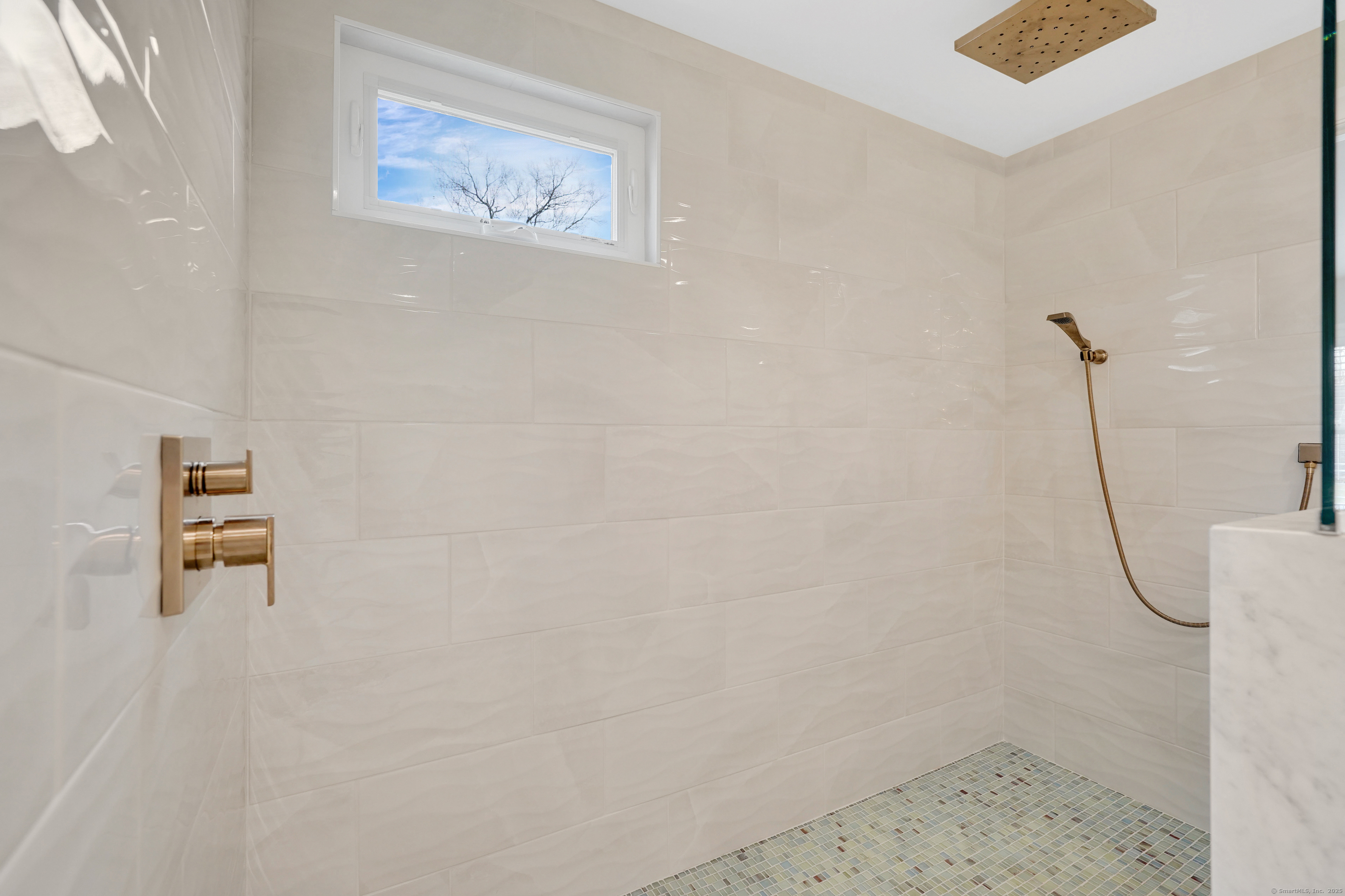 25 Sun Street, Enfield, Connecticut image 21