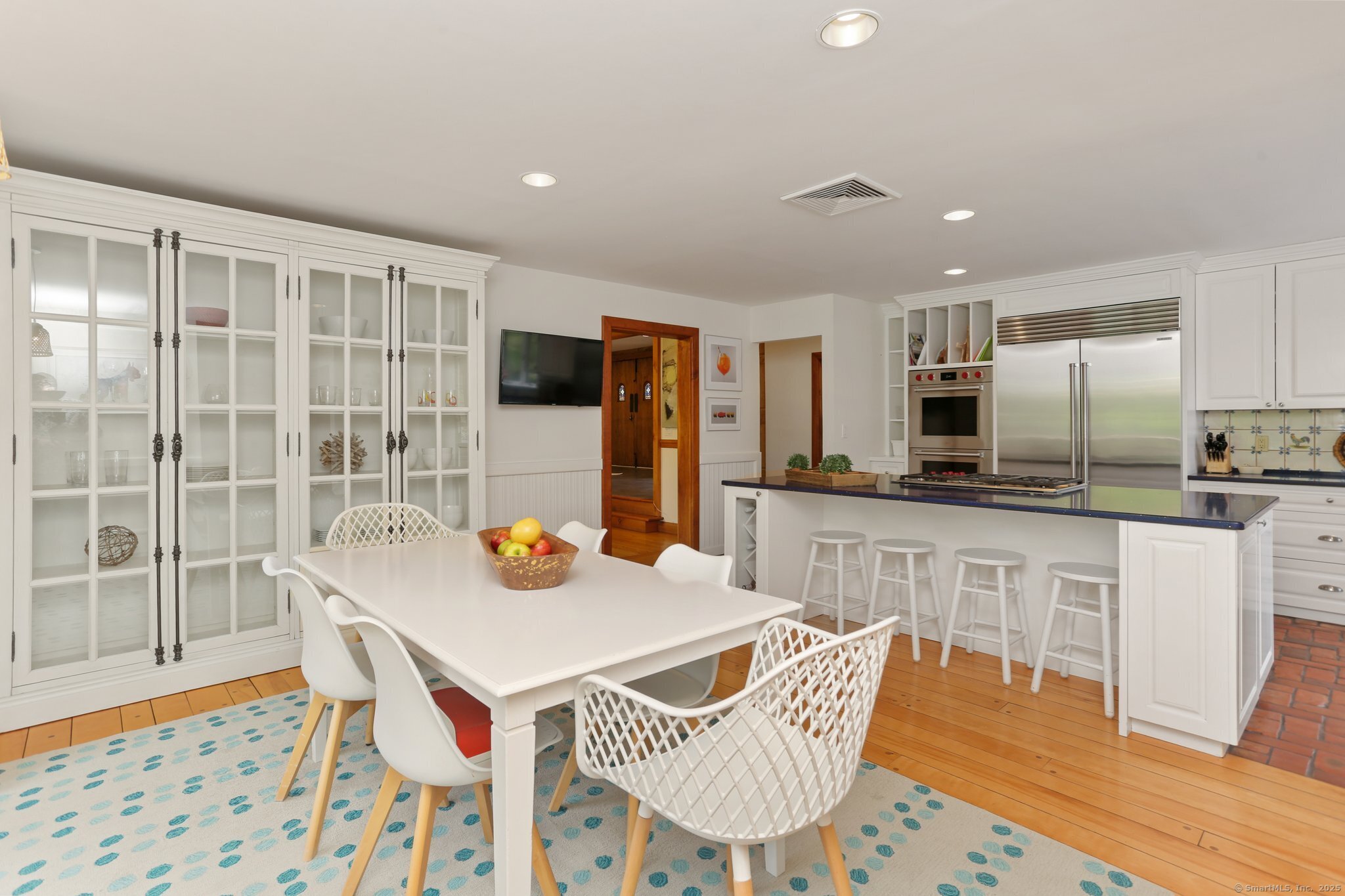 741 Riversville Road, Greenwich, Connecticut image 7