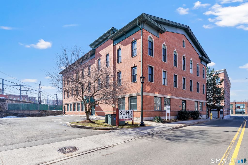 Photo of 16 Ann Street #22, Norwalk, CT 06854 (MLS # 24158552)