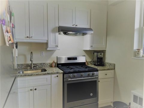 Tiny photo for 444 Bedford Street #APT 7M, Stamford, CT 06901 (MLS # 24151434)