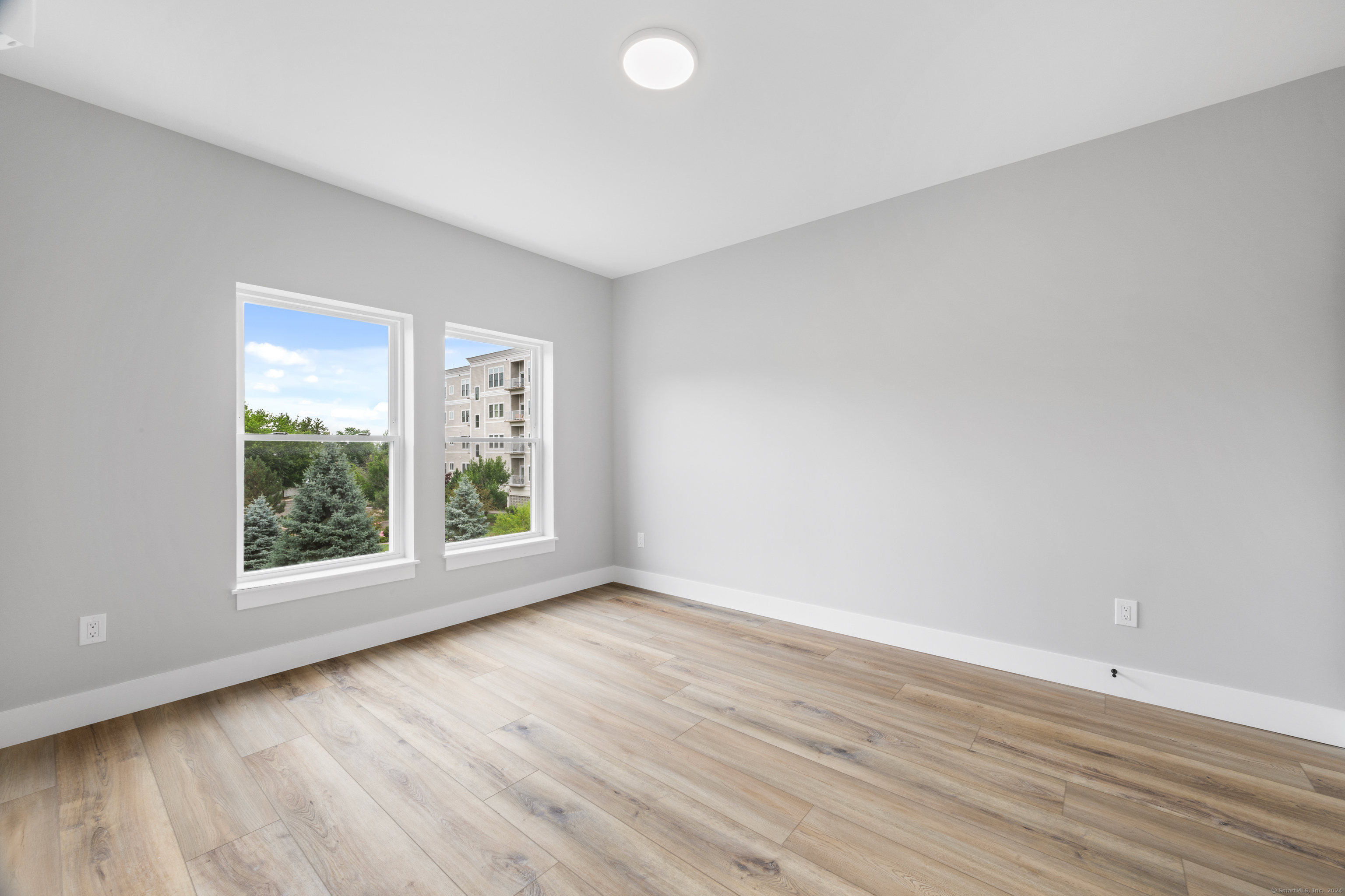 300 Harbour Close #R, New Haven, Connecticut image 6