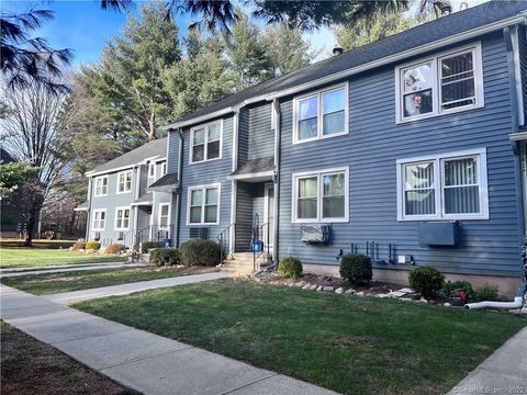 Tiny photo for 745 Greens Loop #745, Cheshire, CT 06410 (MLS # 24143288)
