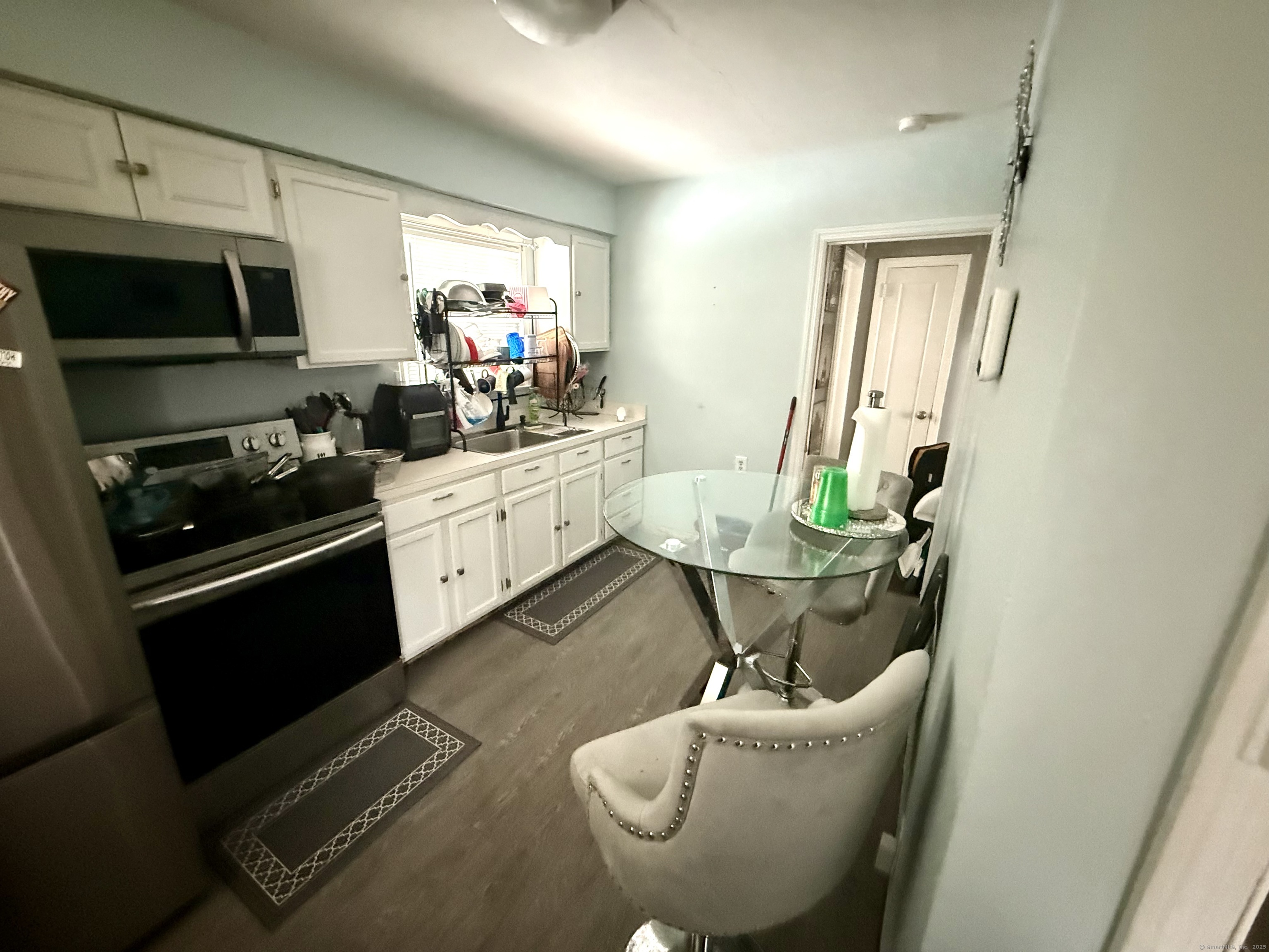 52 Linnmore Drive, Manchester, Connecticut image 5