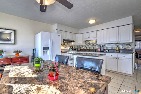 Tiny photo for 375 Captain Thomas Boulevard #51, West Haven, CT 06516 (MLS # 24150577)