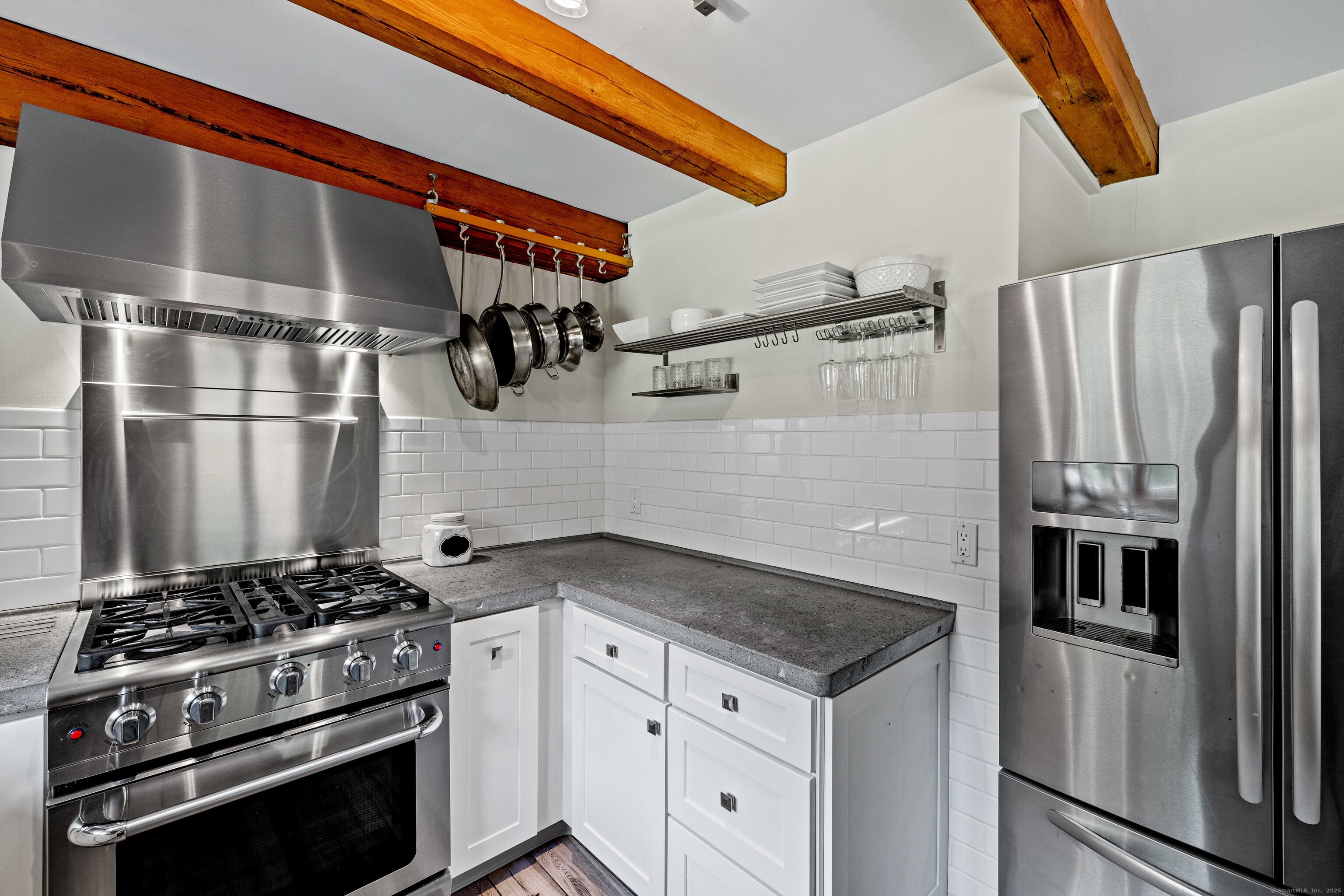 Old Saybrook, Connecticut 06475, United States, 3 Bedrooms Bedrooms, ,3 BathroomsBathrooms,Residential,Active,152747