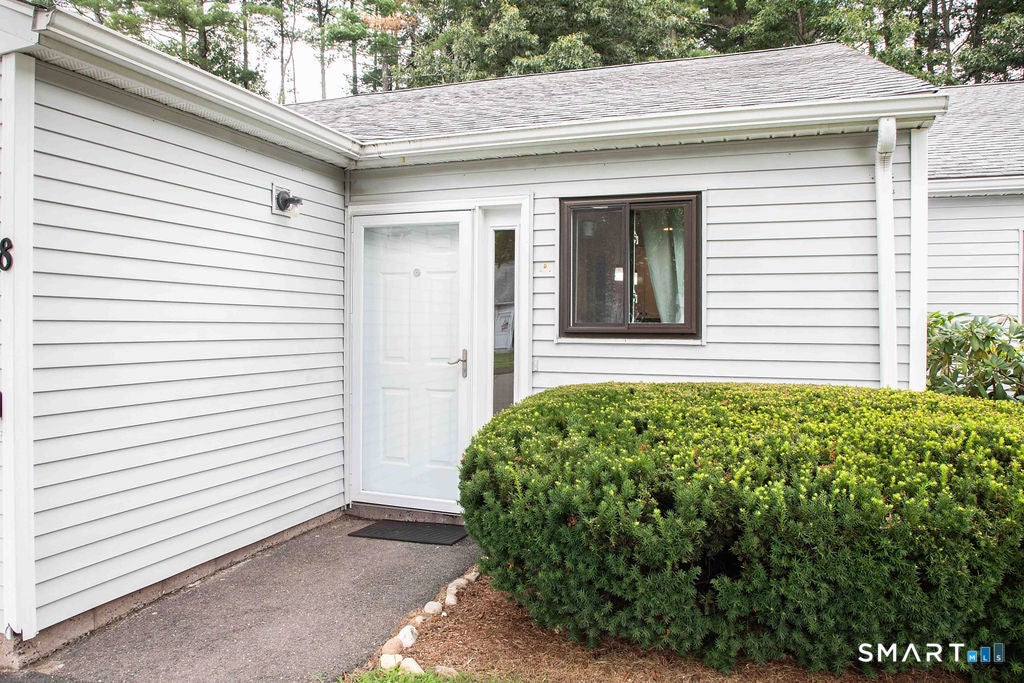 8 Knoll Lane 8
