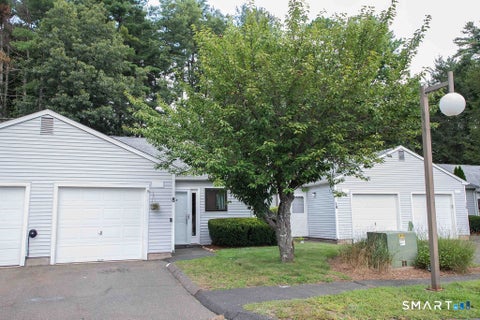 Condo For Sale - 8 Knoll Lane #8<br/> Simsbury, CT 06089