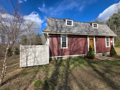 A home in Stonington