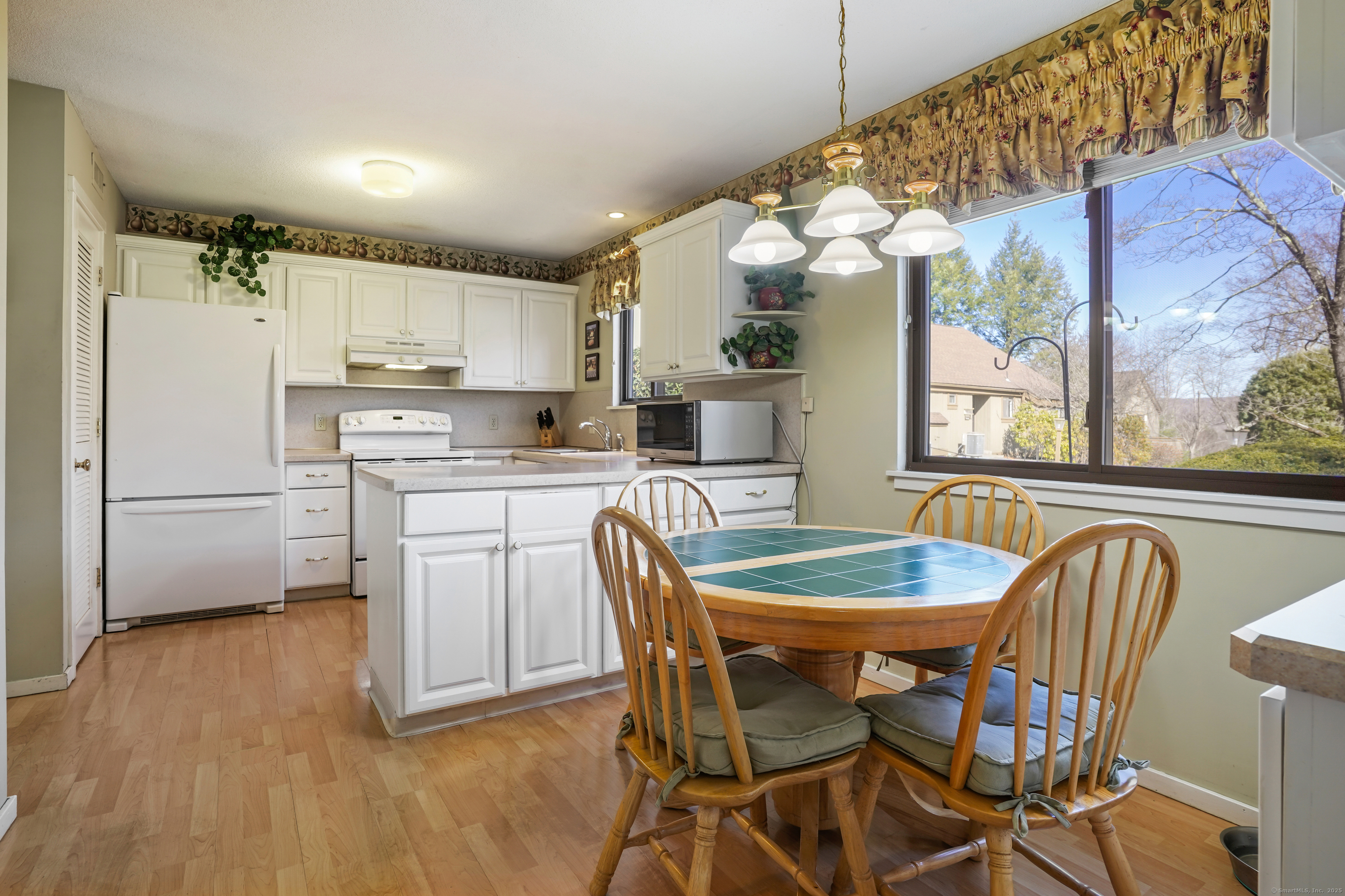78 Heritage Village #A, Southbury, Connecticut image 6