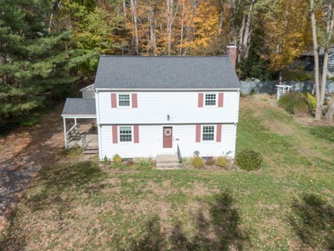 Tiny photo for 60 Simonds Avenue, Canton, CT 06019 (MLS # 24134337)