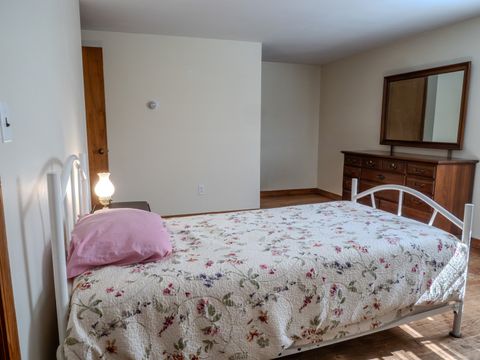 Tiny photo for 60 Simonds Avenue, Canton, CT 06019 (MLS # 24134337)
