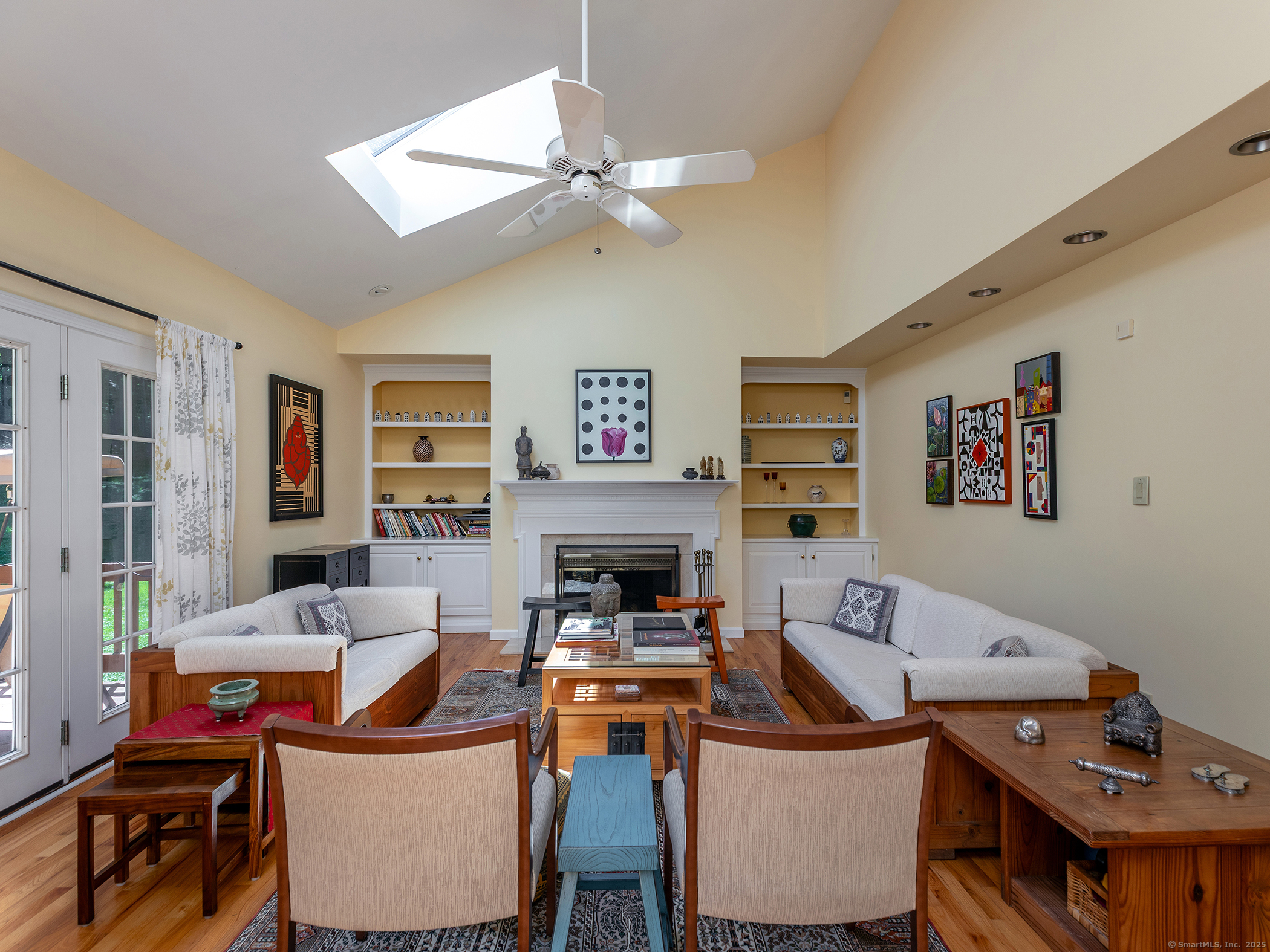 183 Coachmans Drive
