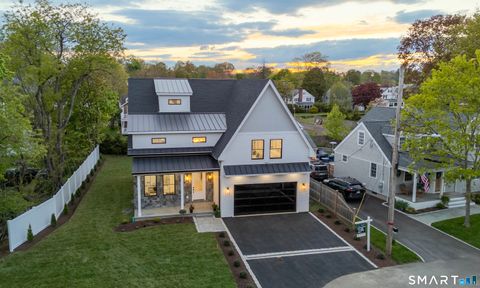 57 Beaumont Place Fairfield CT 06824