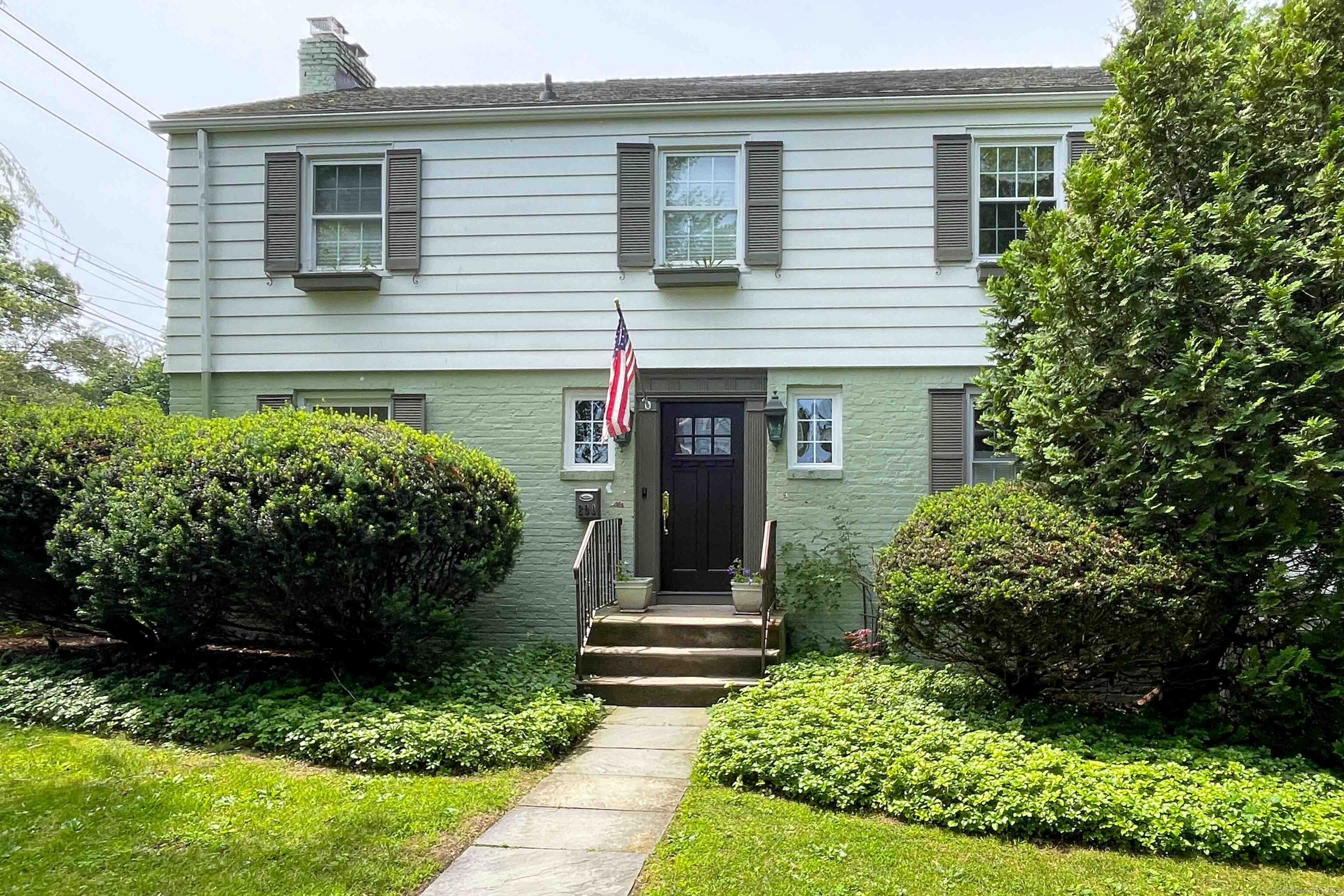 200 Hemlock Road