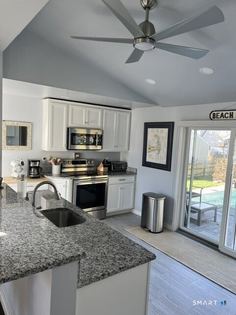 Tiny photo for 175 Fifth Avenue, Stratford, CT 06615 (MLS # 24216041)