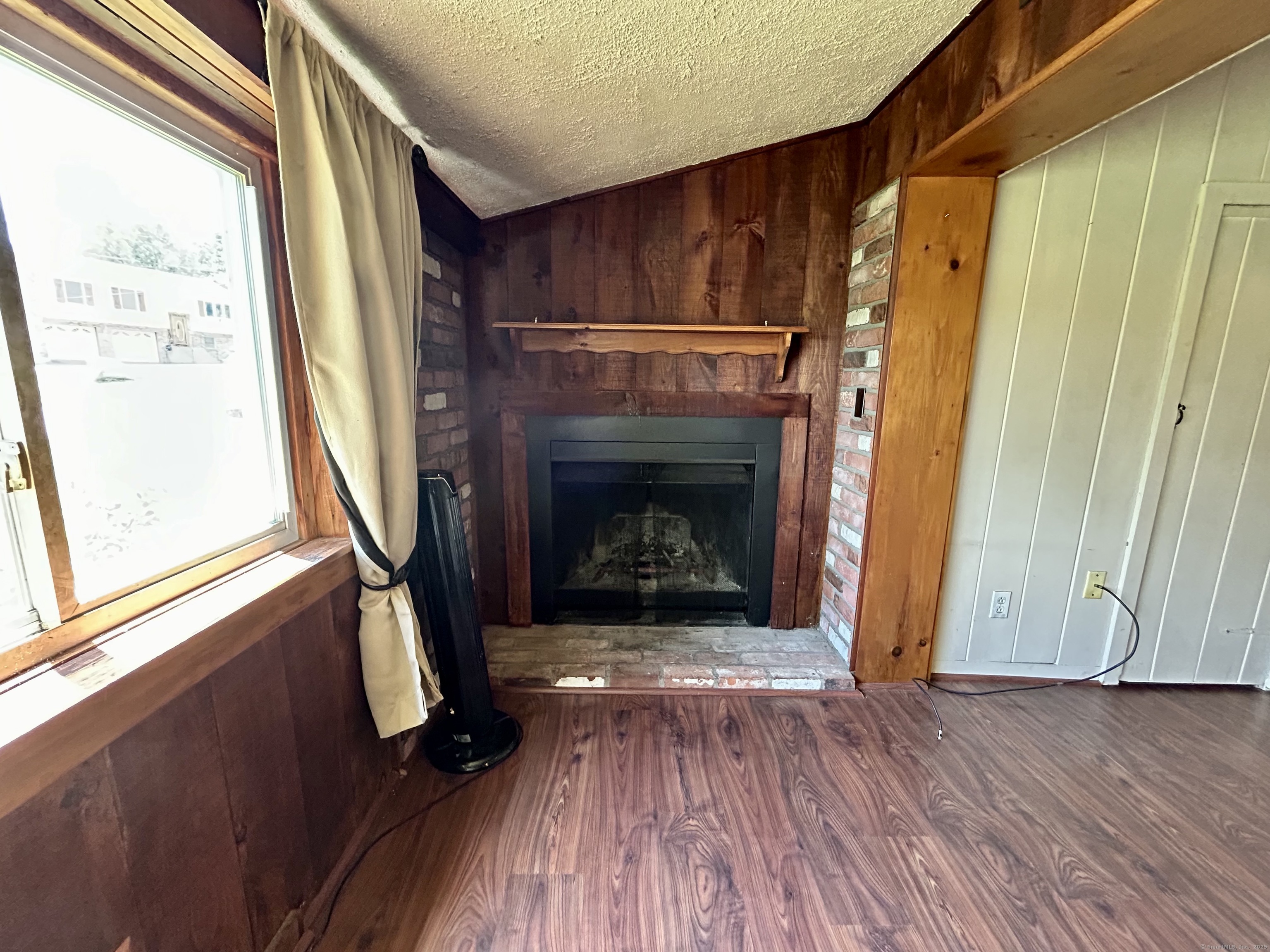 27 Donovan Court, Bristol, Connecticut image 9
