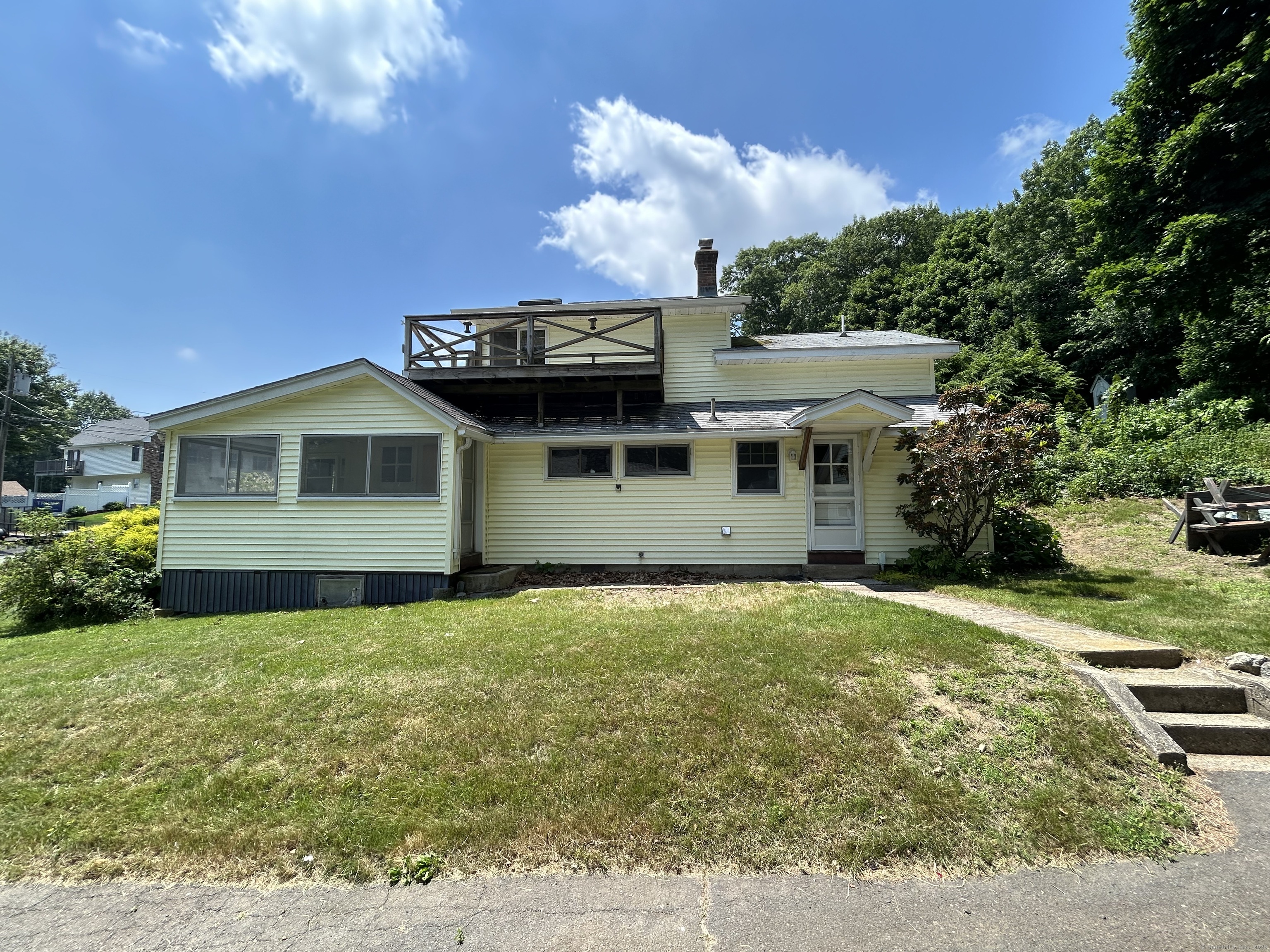 27 Donovan Court, Bristol, Connecticut image 3
