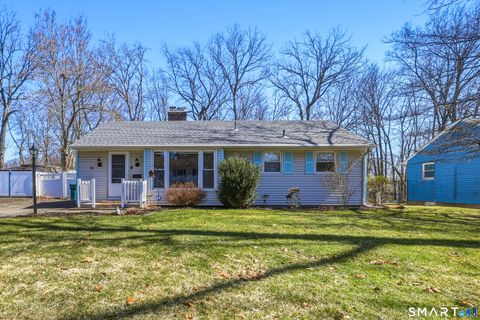 Photo of 91 Ellsworth Drive, Bloomfield, CT 06002 (MLS # 24155756)