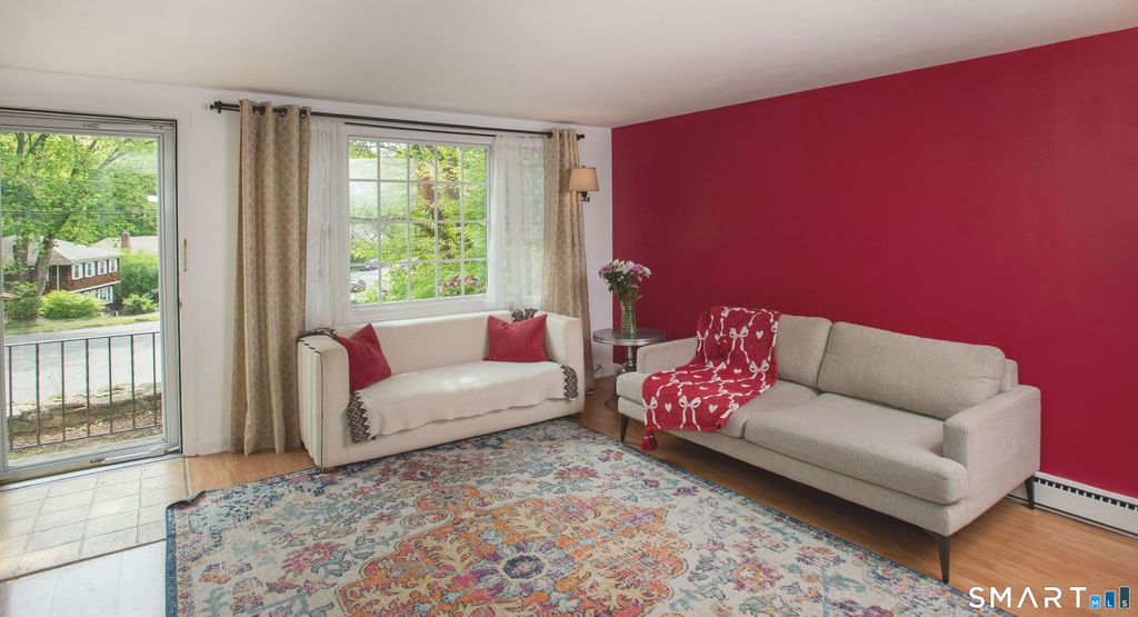 Photo of 32 E Hills Drive #32, New Canaan, CT 06840 (MLS # 24170520)