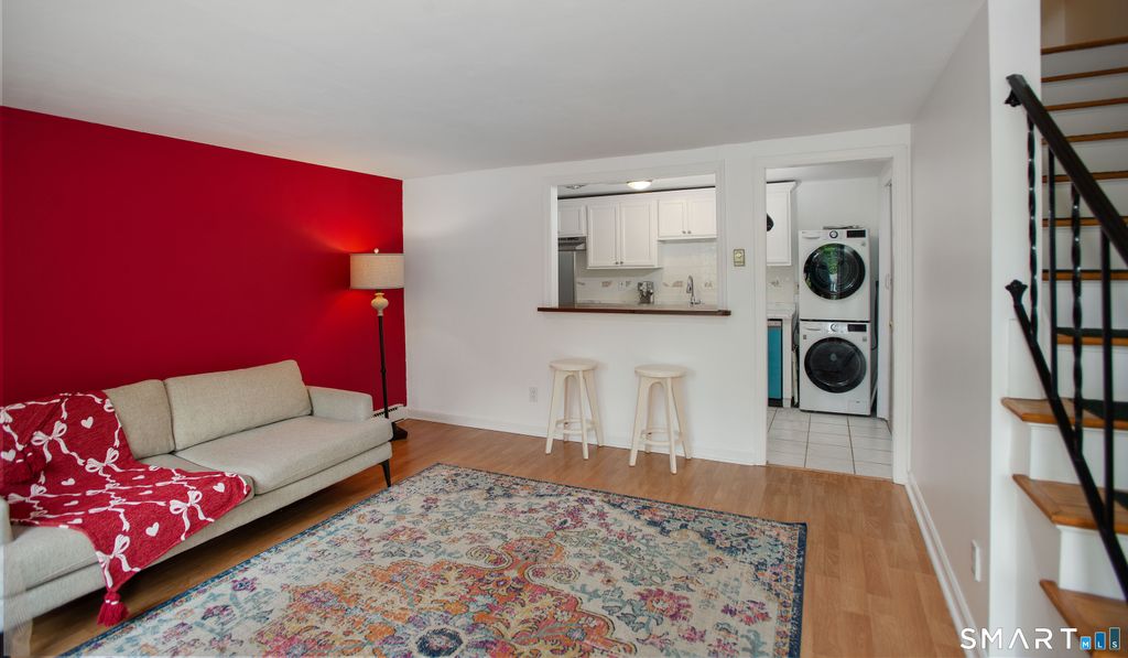 Photo of 32 E Hills Drive #32, New Canaan, CT 06840 (MLS # 24170520)