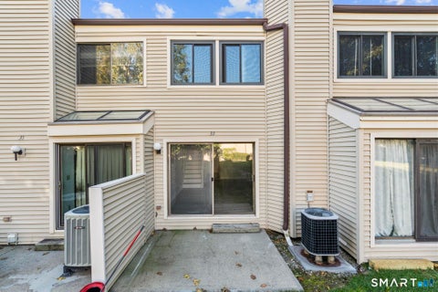 Tiny photo for 33 Deer Run #33, Bethel, CT 06801 (MLS # 24212449)