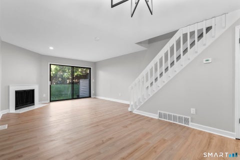 Tiny photo for 33 Deer Run #33, Bethel, CT 06801 (MLS # 24212449)