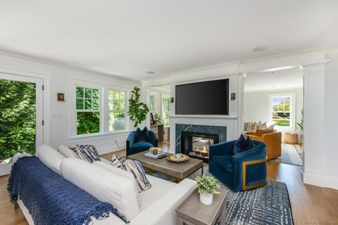 Tiny photo for 5 Mayflower Road, Darien, CT 06820 (MLS # 24131141)