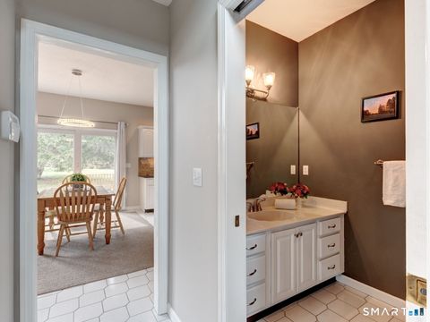 Tiny photo for 283 Fairway Crossing, Glastonbury, CT 06033 (MLS # 24162786)