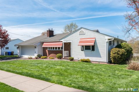 Tiny photo for 260 Pearl Street, Enfield, CT 06082 (MLS # 24170148)