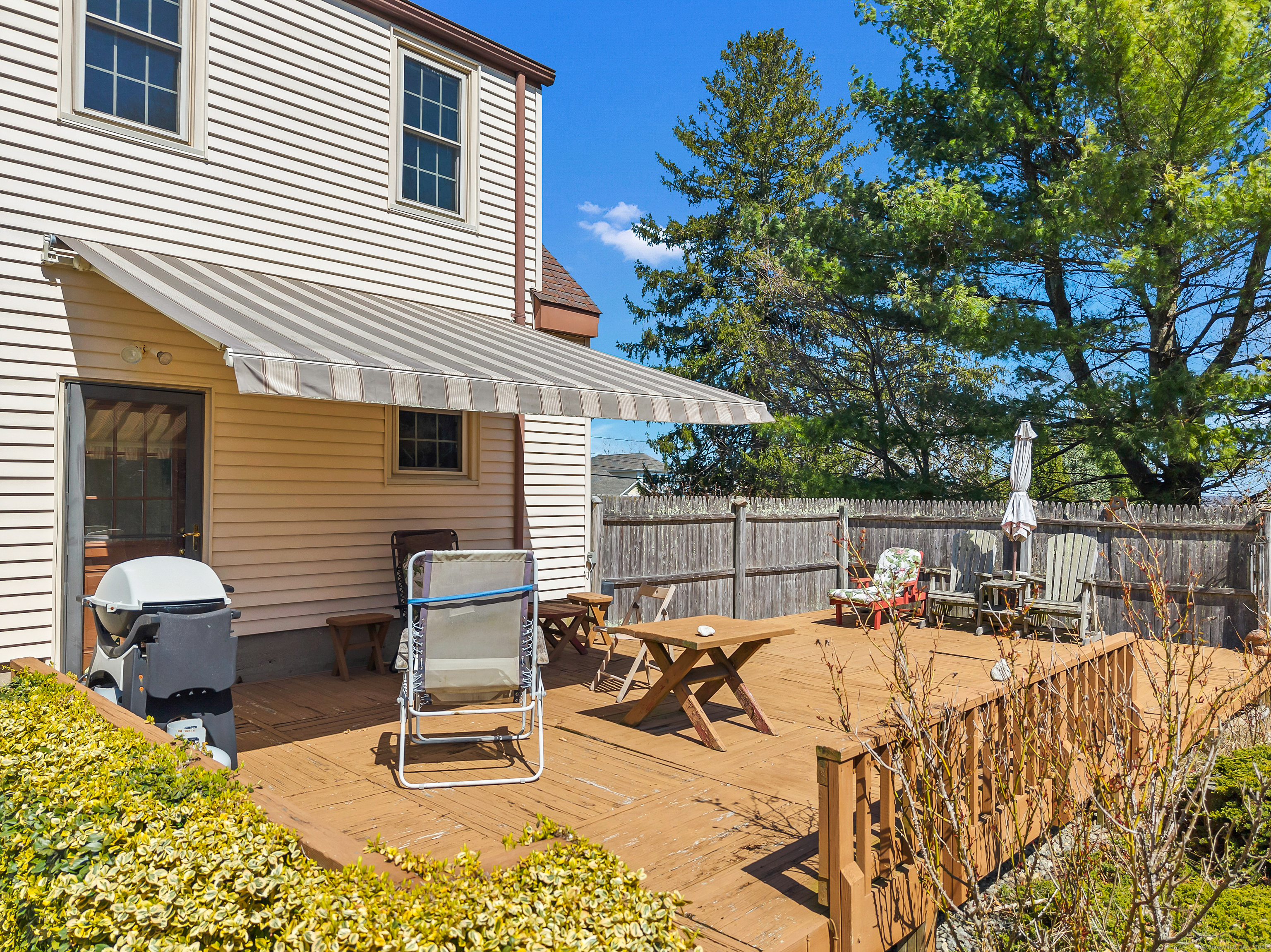 21 Godfrey Street, Groton, Connecticut image 6