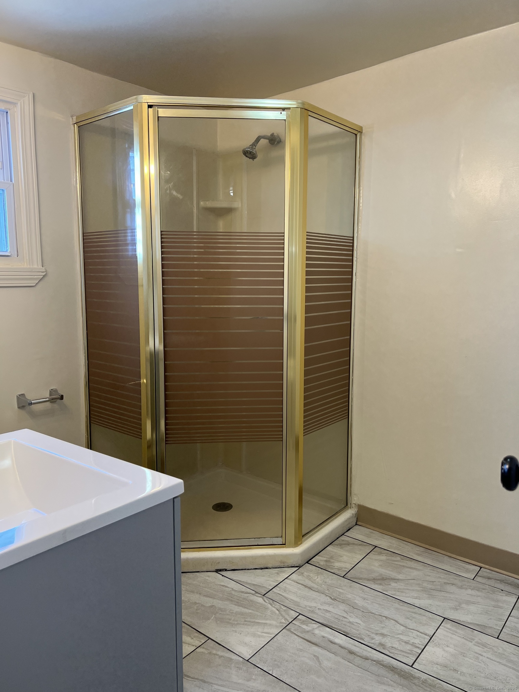 1430 Forbes Street, East Hartford, Connecticut image 10