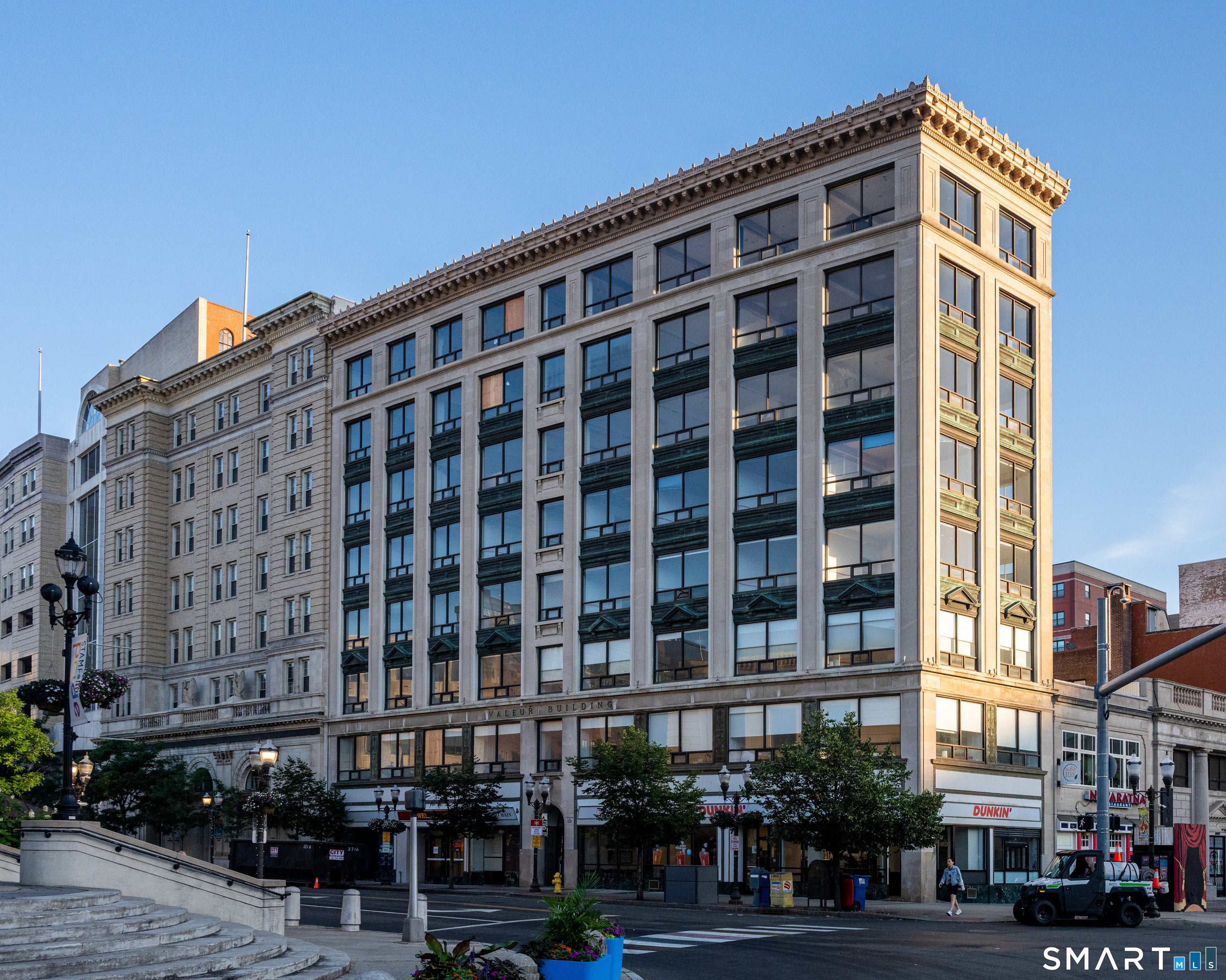 400 Main Street 803