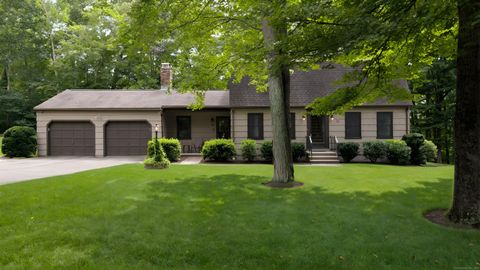 20 Lantern Park Lane South Southbury CT 06488