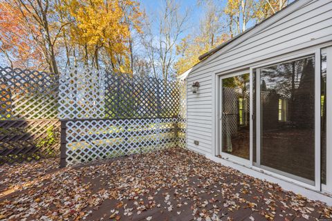 Tiny photo for 3 Pilgrim Road, West Hartford, CT 06117 (MLS # 24136134)