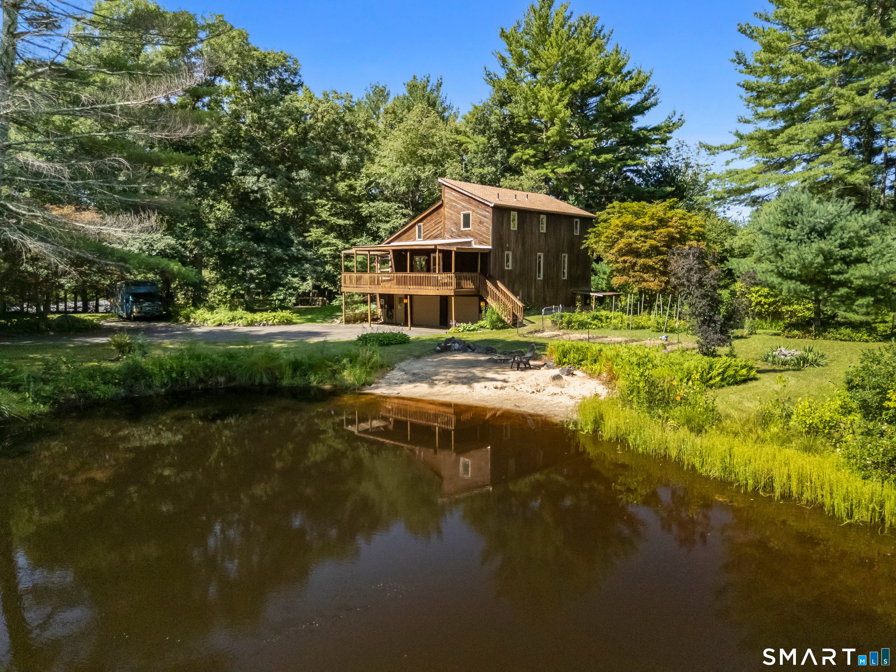 1235 Tolland Stage Road