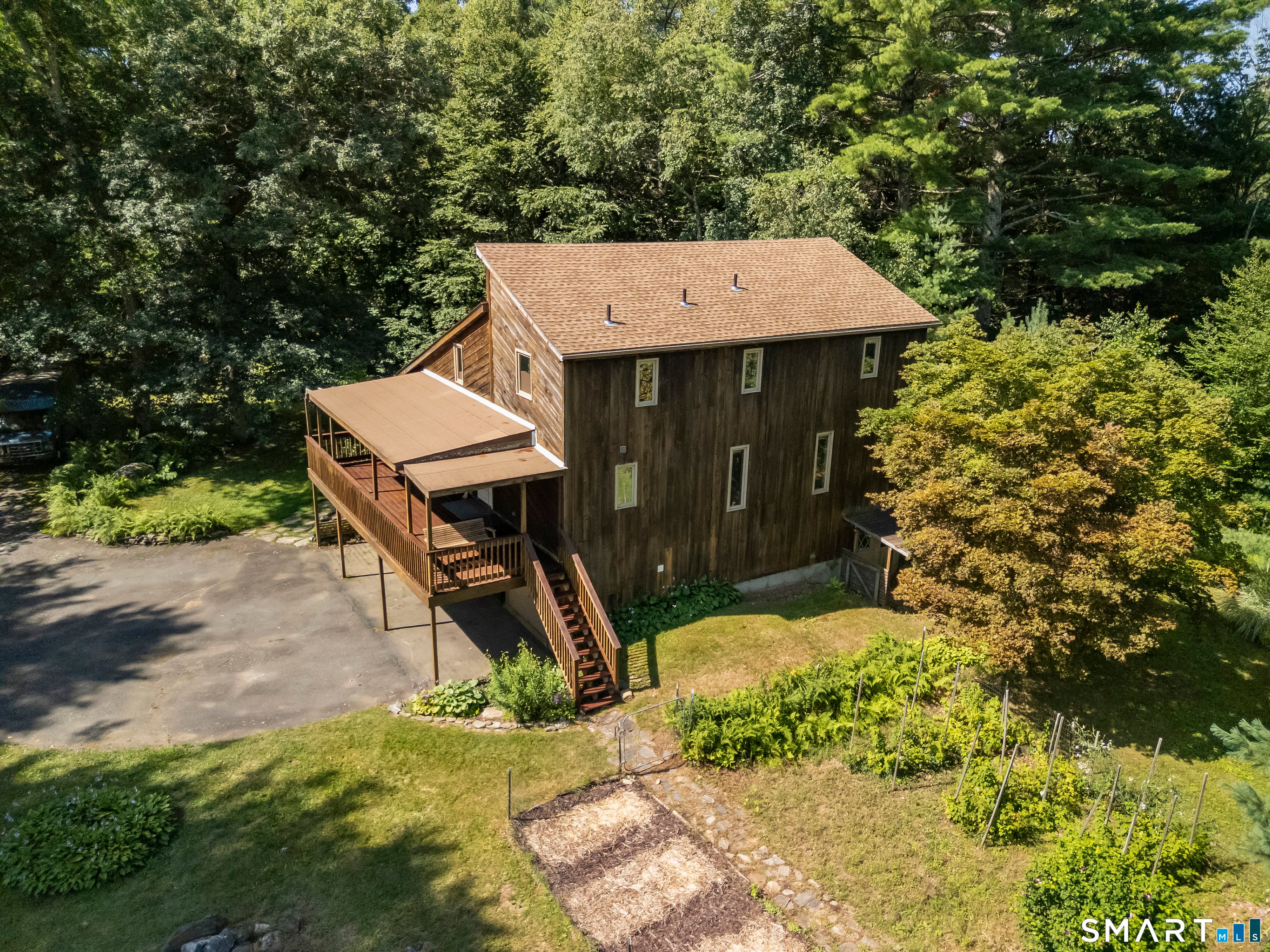 1235 Tolland Stage Road