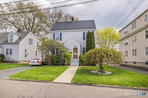 Photo of 39 Peace Street, Stratford, CT 06615 (MLS # 24168220)