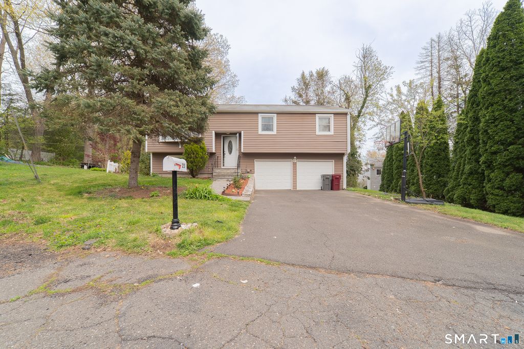 Photo of 23 W Hill Terrace, Naugatuck, CT 06770 (MLS # 24169343)