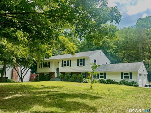 Homes For Sale - 47 Valley Shore Drive<br/> Guilford, CT 06437