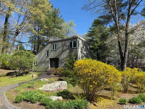 Tiny photo for 2 Talcott Glen #C, Farmington, CT 06032 (MLS # 24170577)