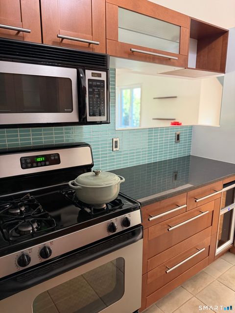 Tiny photo for 2 Talcott Glen #C, Farmington, CT 06032 (MLS # 24170577)