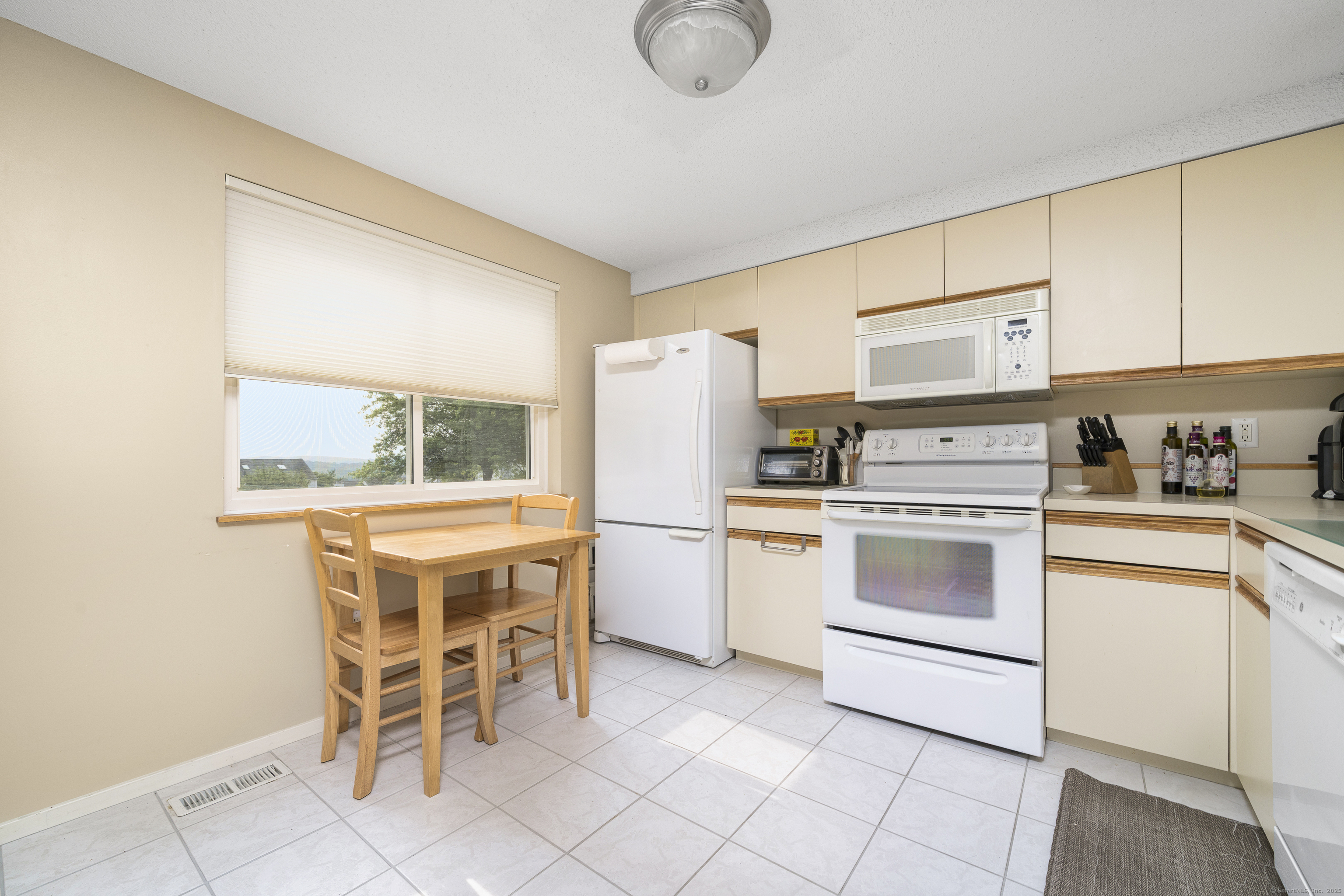 25 Sunridge Lane 25