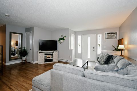 Tiny photo for 925 Oronoke Road #29A, Waterbury, CT 06708 (MLS # 24138452)