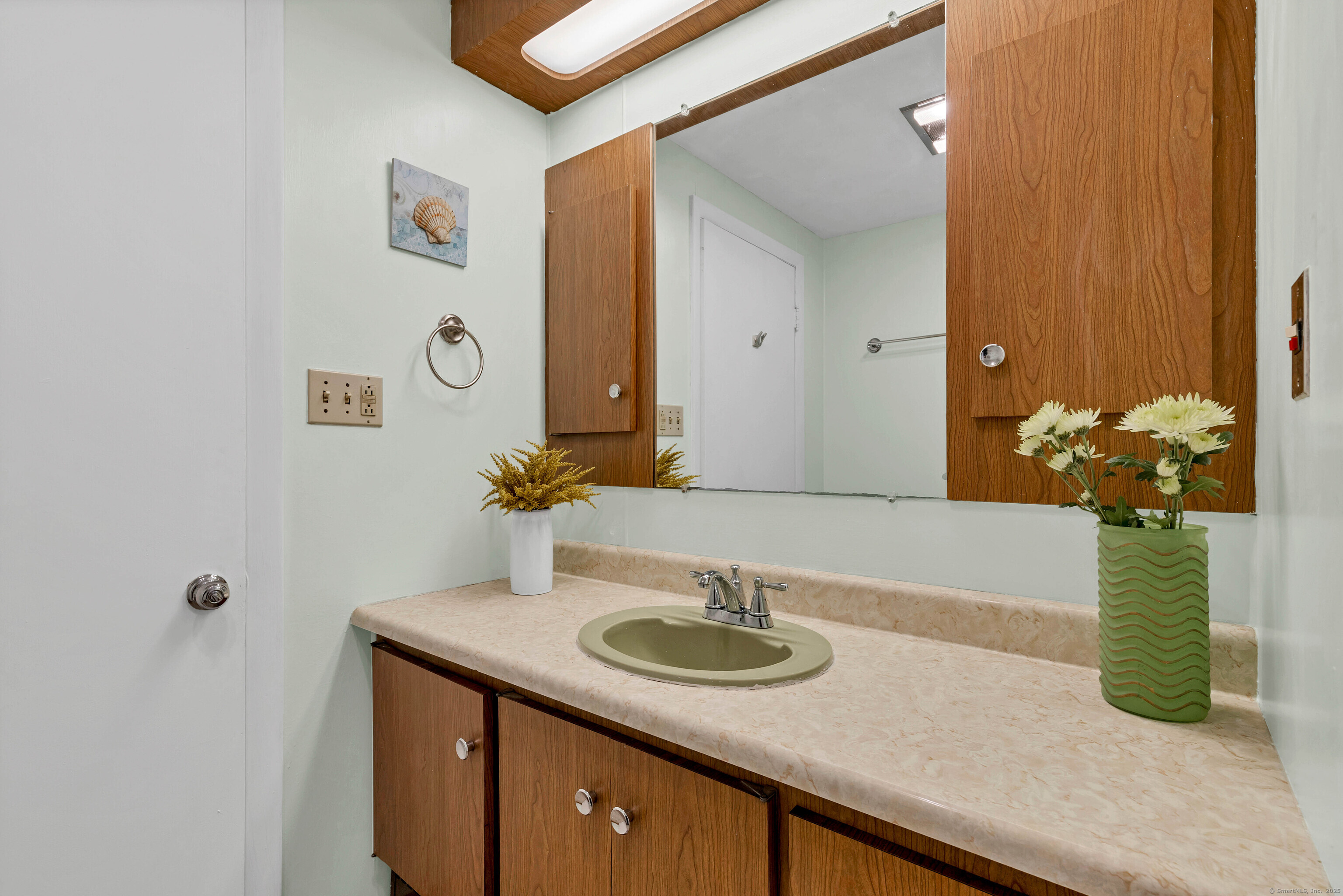 44 Monroe Street, Waterford, Connecticut image 26