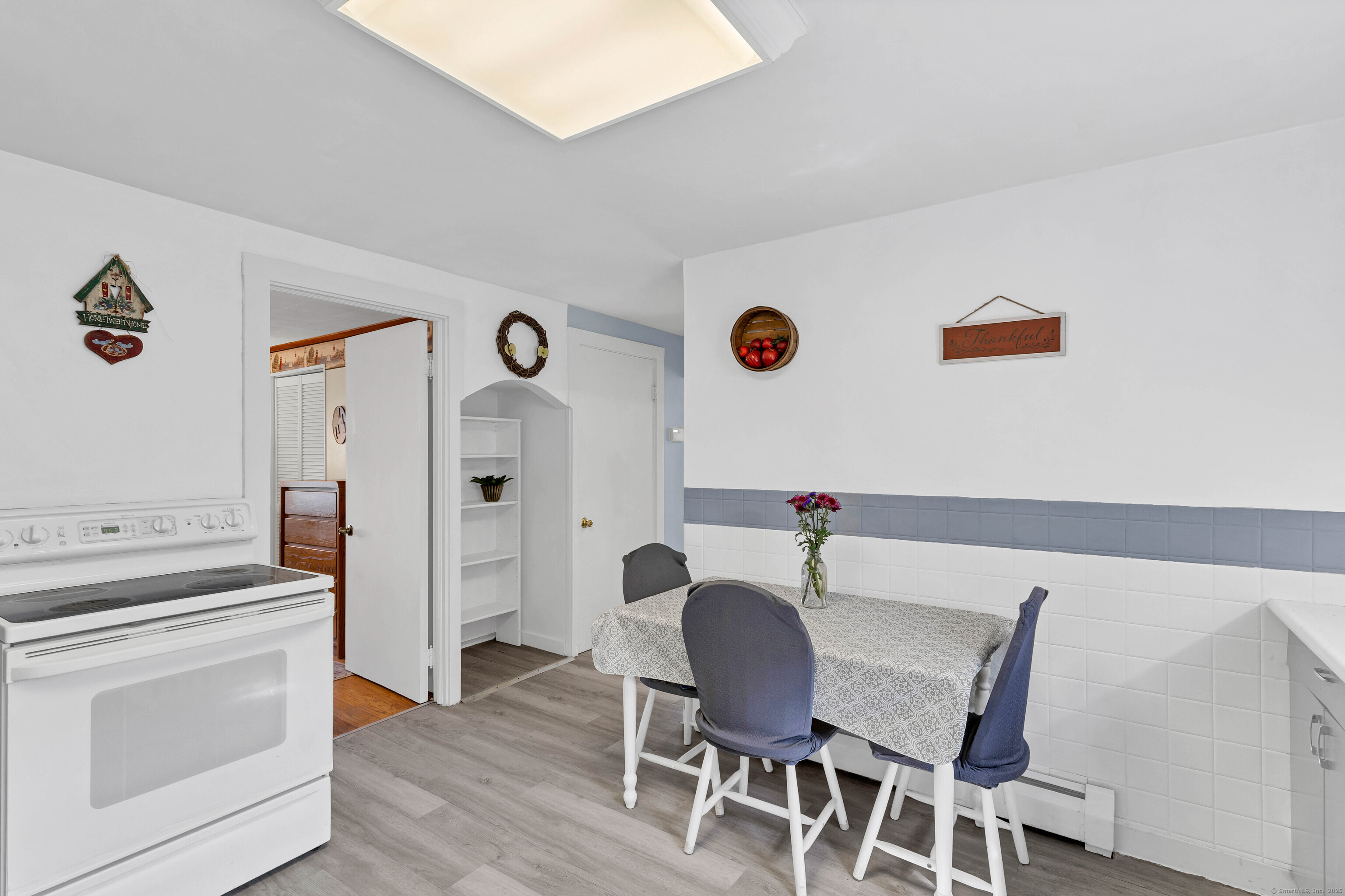 44 Monroe Street, Waterford, Connecticut image 15