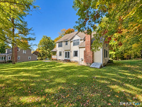 Photo of 30 Green Woods Lane, Farmington, CT 06085 (MLS # 24213014)