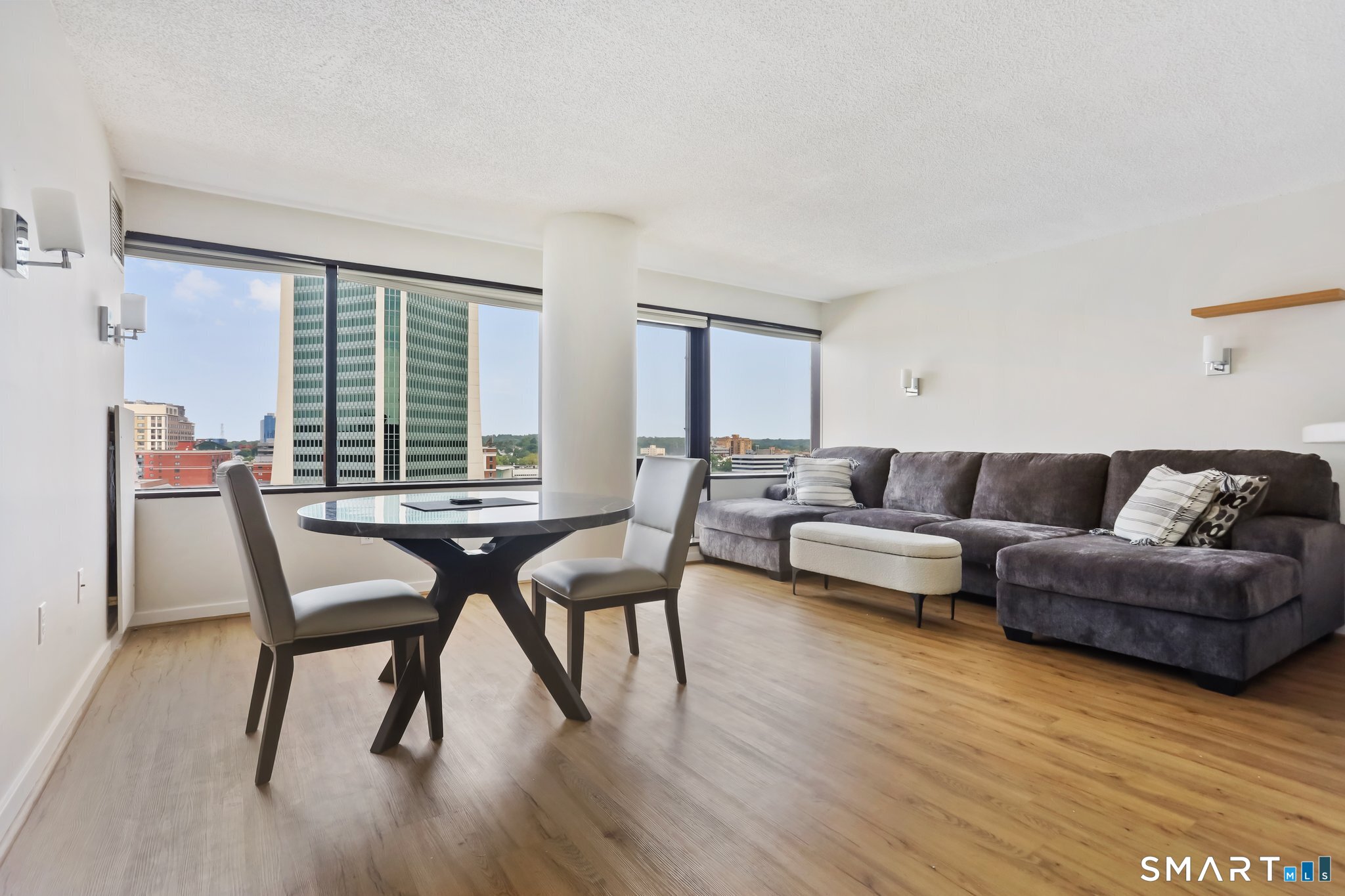 127 Greyrock Place 1205