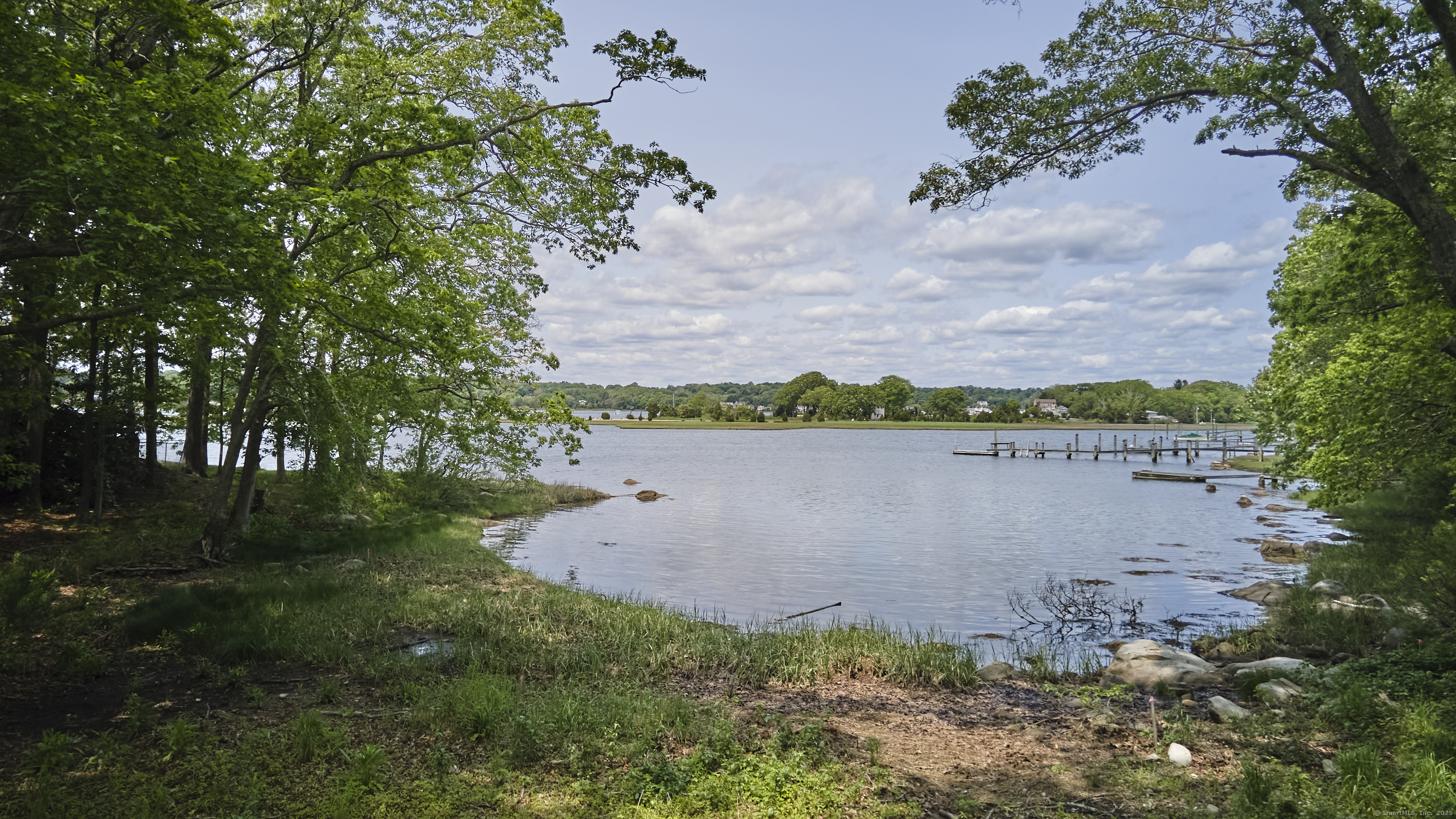 28 Money Point Road