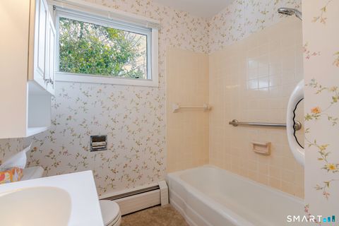 Tiny photo for 101 Old Norwich Road, Waterford, CT 06375 (MLS # 24163811)