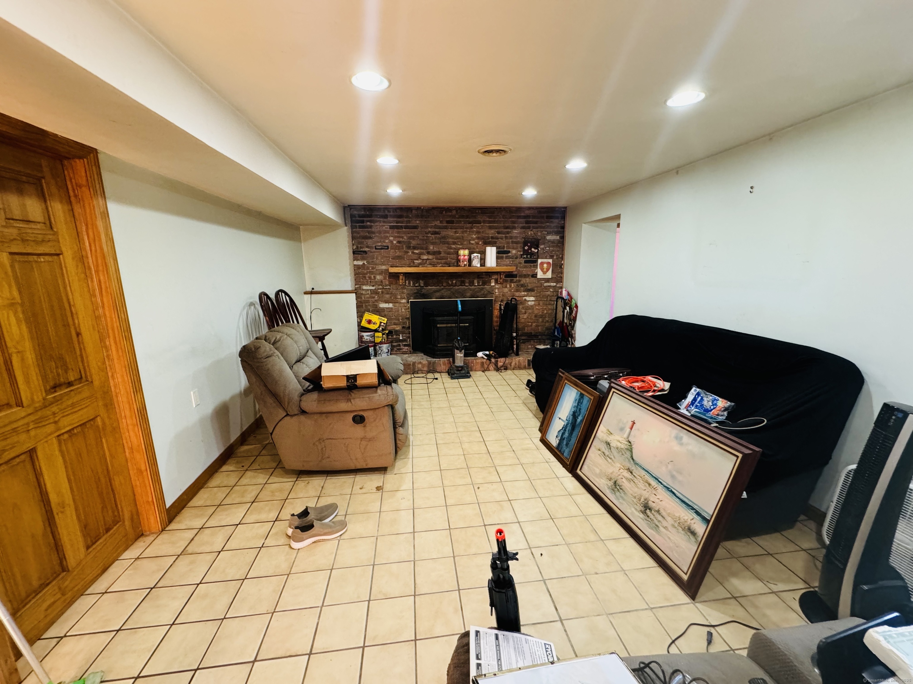 29 Ralph Street, Plainfield, Connecticut image 5
